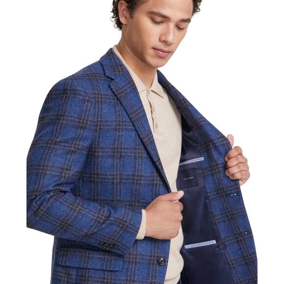 Tommy Hilfiger Men's Navy/Tan Plaid Wool Conrad Modern-Fit Sport Coat Size 38R - Picture 2 of 10